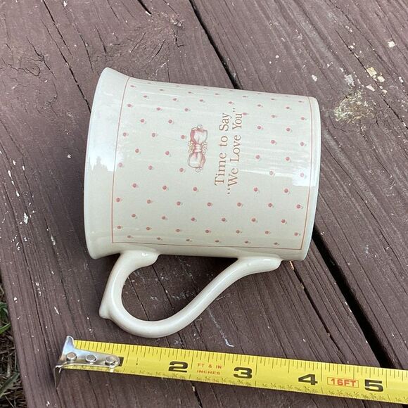 Enesco Mug Time to Say We Love You Children Oval Scene Cream Pink - Picture 5 of 5